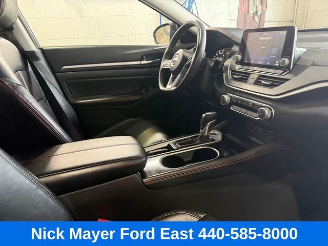 2025 Nissan Altima 2.5 SR