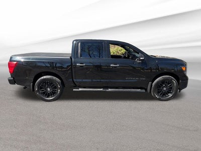 2018 Nissan Titan SV