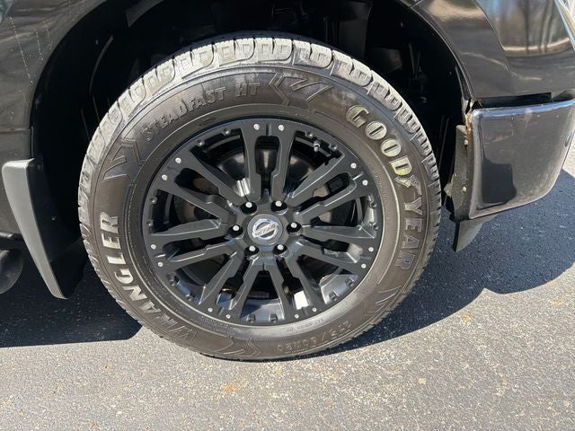 2018 Nissan Titan SV