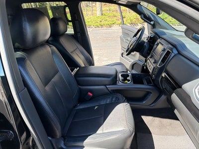 2018 Nissan Titan SV