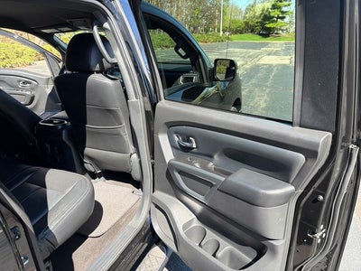 2018 Nissan Titan SV