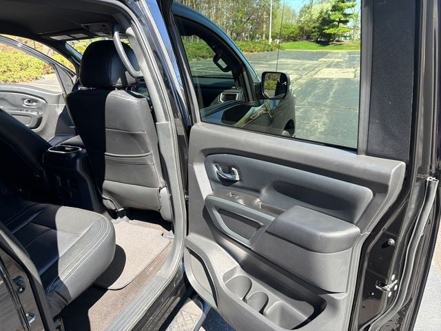 2018 Nissan Titan SV