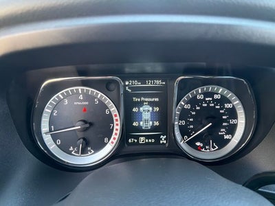 2018 Nissan Titan SV