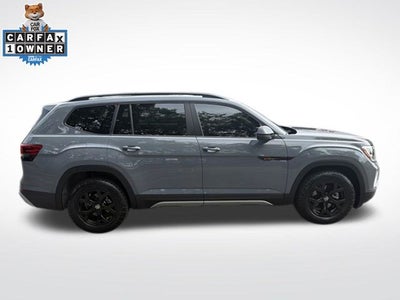 2024 Volkswagen Atlas 2.0T Peak Edition SE w/Technology
