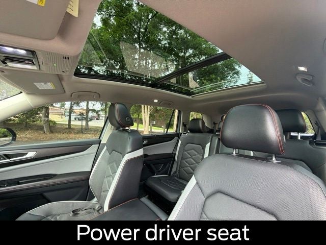 2024 Volkswagen Atlas 2.0T Peak Edition SE w/Technology