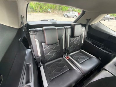 2024 Volkswagen Atlas 2.0T Peak Edition SE w/Technology