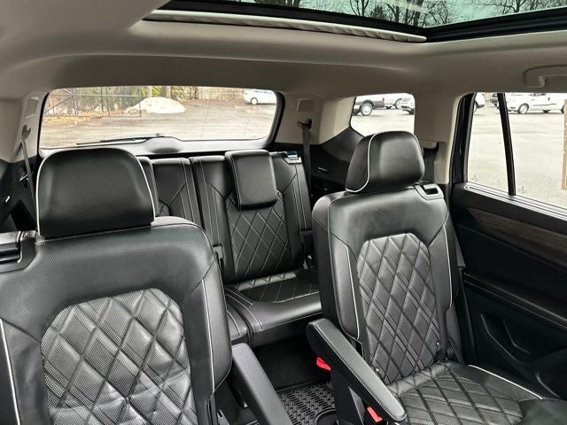 2024 Volkswagen Atlas 2.0T SEL Premium R-Line