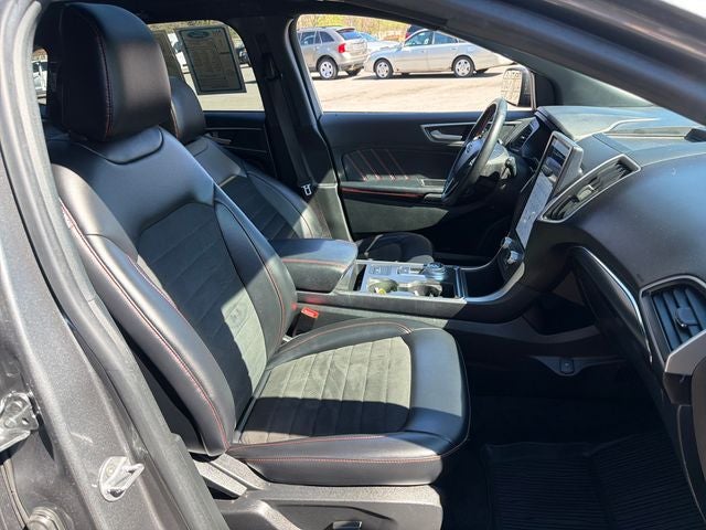 2023 Ford Edge ST Line