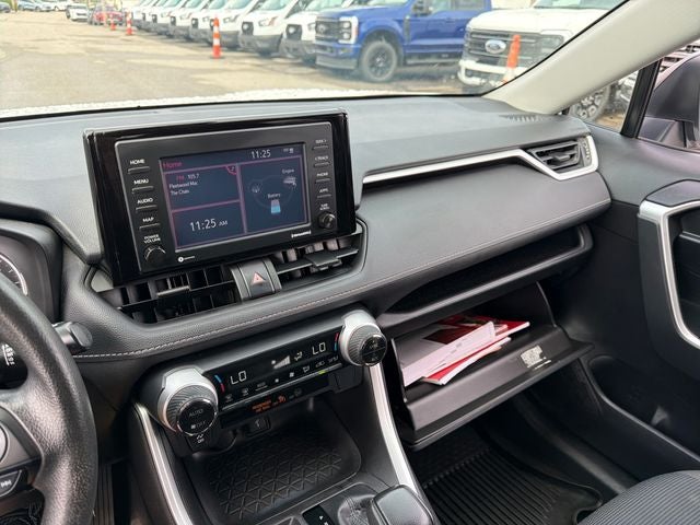 2022 Toyota RAV4 Hybrid LE