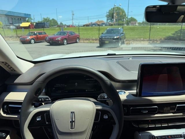 2022 Lincoln Aviator Standard