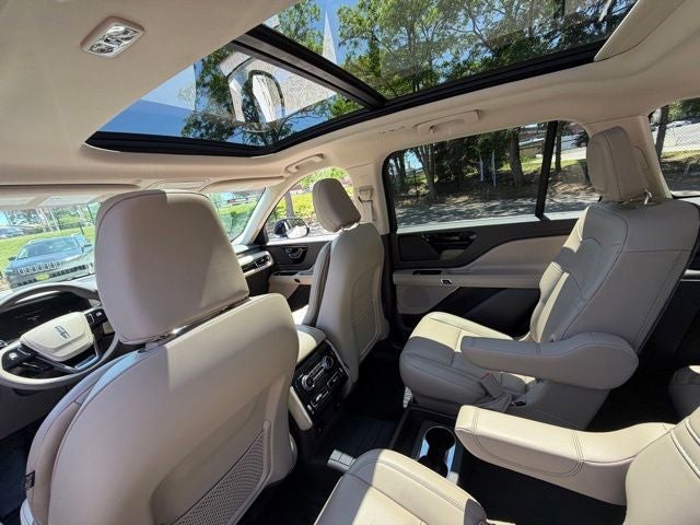 2022 Lincoln Aviator Standard