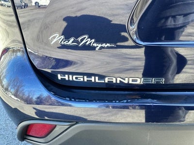 2022 Toyota Highlander LE