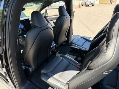 2022 Tesla Model X Base