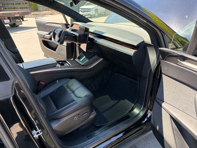 2022 Tesla Model X Base