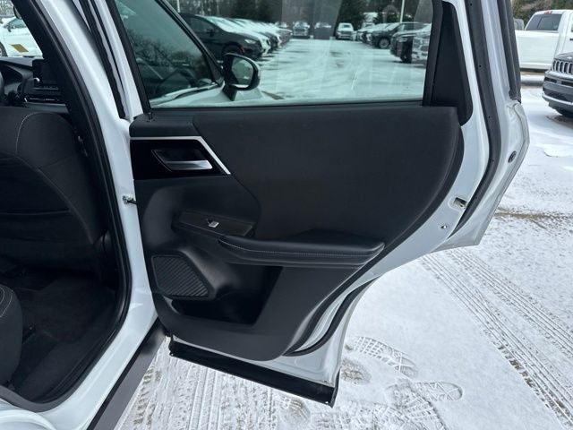 2022 Mitsubishi Outlander ES