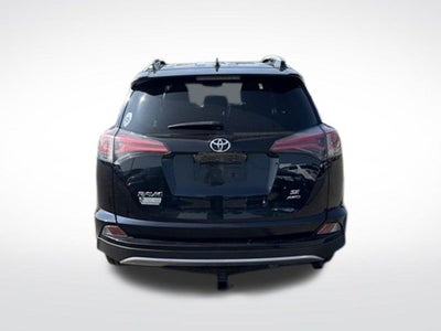 2017 Toyota RAV4 SE