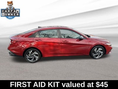 2025 Hyundai Elantra SEL Sport