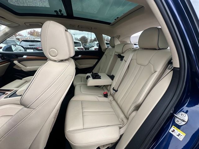 2023 Audi Q5 45 S line Prestige quattro
