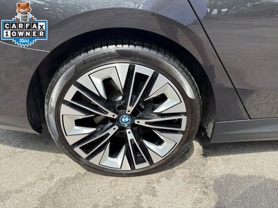2025 BMW i5 xDrive40