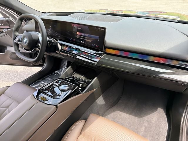 2025 BMW i5 xDrive40