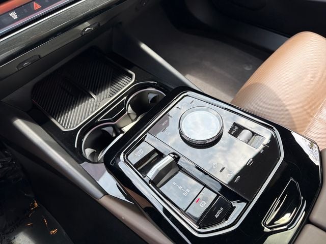 2025 BMW i5 xDrive40