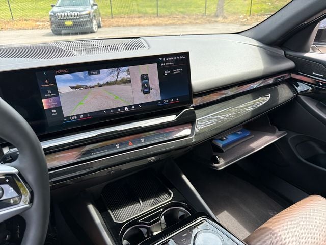 2025 BMW i5 xDrive40