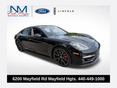 2021 Porsche Panamera GTS