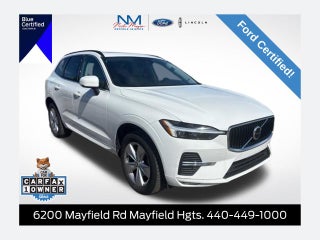 2022 Volvo XC60 B5 Momentum