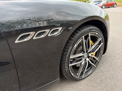2023 Maserati Quattroporte Modena Q4