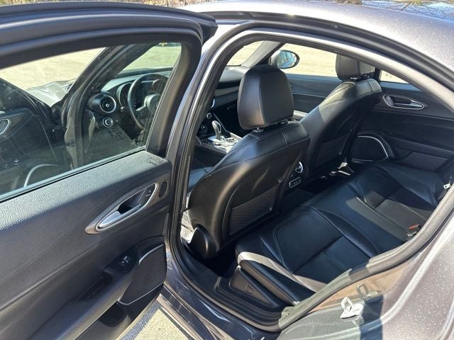 2023 Alfa Romeo Giulia Ti