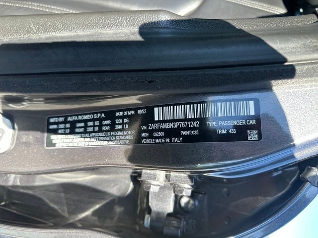 2023 Alfa Romeo Giulia Ti