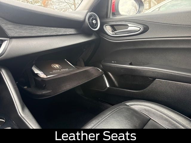 2021 Alfa Romeo Giulia Base