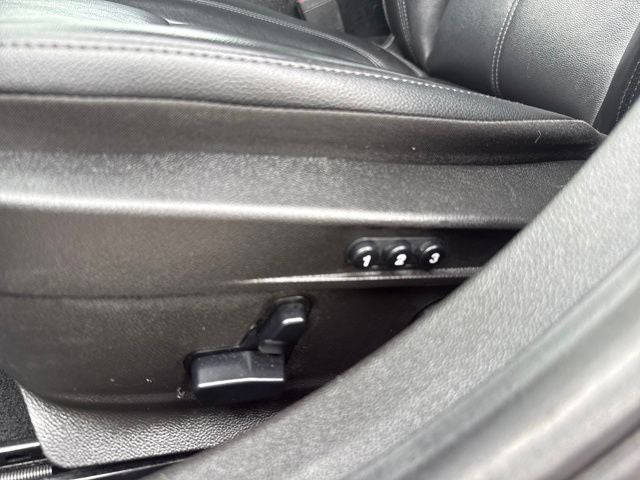 2021 Alfa Romeo Giulia Base