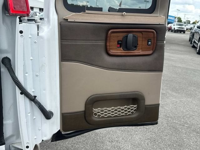 2023 Chevrolet Express Cargo 2500 RWD 2500 Regular Wheelbase WT