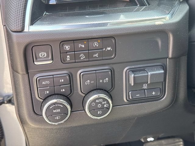 2025 Chevrolet Tahoe RST