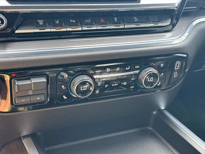 2024 Chevrolet Silverado 3500 HD High Country