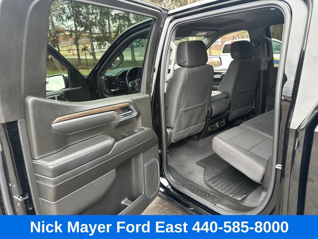 2025 Chevrolet Silverado 1500 LT LT1