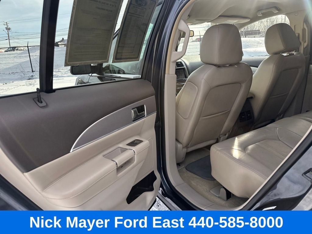 2013 Lincoln MKX Base