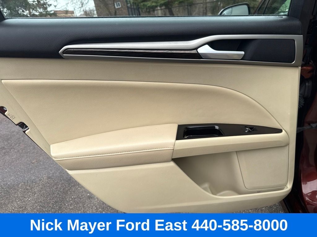 2016 Ford Fusion SE