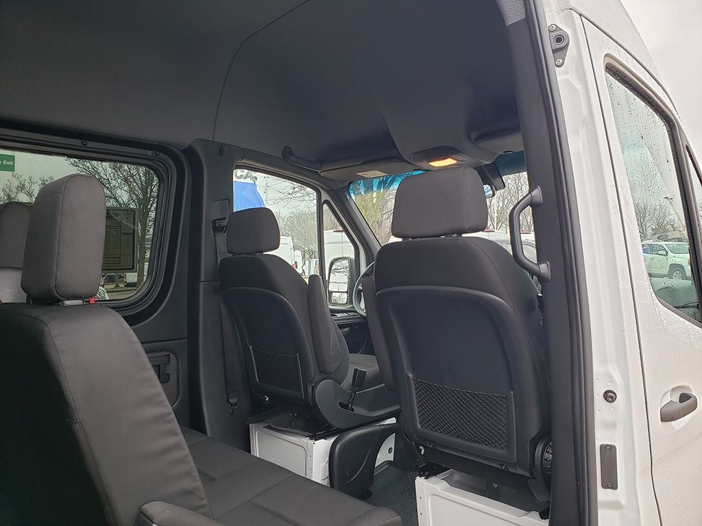 2024 Mercedes-Benz Sprinter 2500 Passenger 144 WB