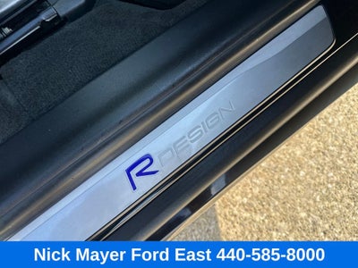 2015 Volvo XC60 T6 R-Design