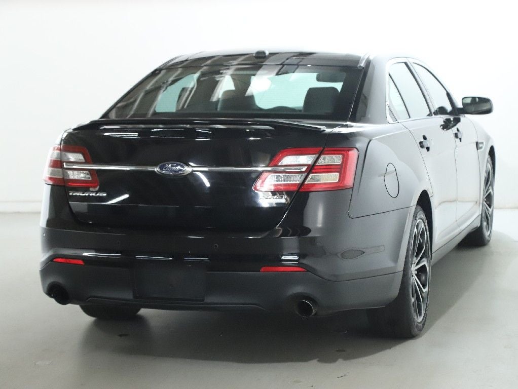 2017 Ford Taurus SHO