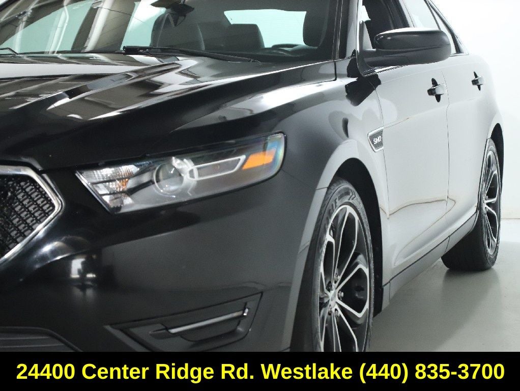 2017 Ford Taurus SHO
