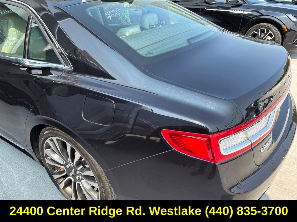 2019 Lincoln Continental Select