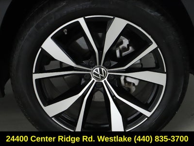 2024 Volkswagen Atlas 2.0T SEL Premium R-Line