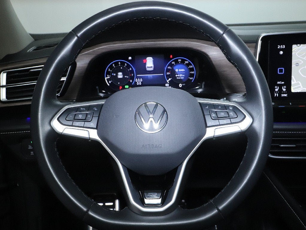 2024 Volkswagen Atlas 2.0T SEL Premium R-Line