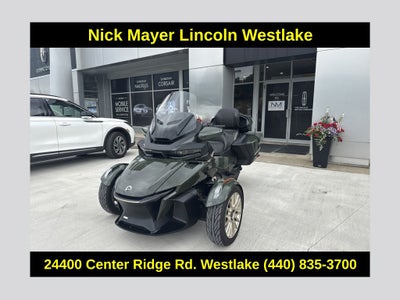 2023 Can-Am Spyder Base
