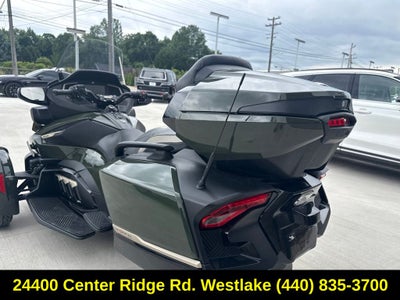 2023 Can-Am Spyder Base