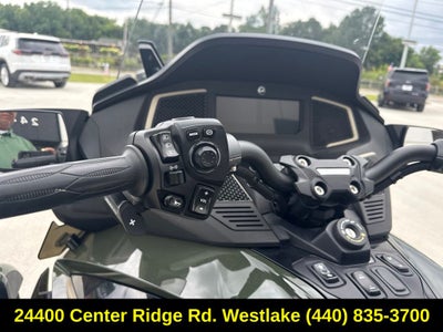 2023 Can-Am Spyder Base