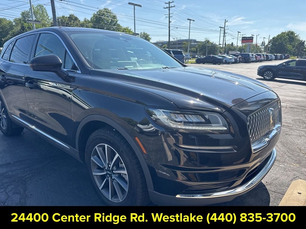 2022 Lincoln Nautilus Standard